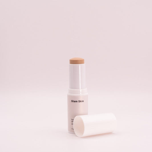 Glam Skin Sonnenschutzstift LSF 50 mit Tönung, kompakte Anwendung, sichtbare Tönungsnuance, ideal für sonnigen Schutz und Hautpflege