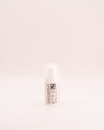 Aufhellende Augencreme