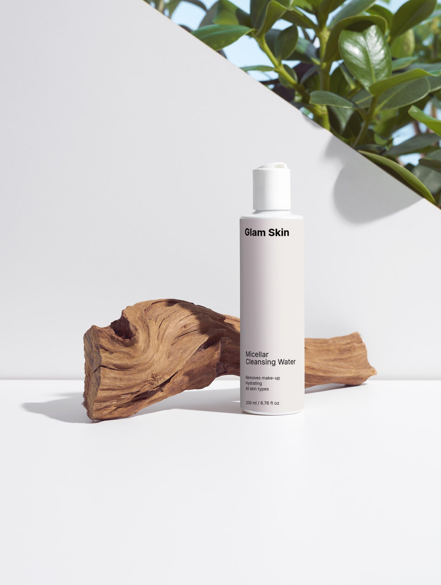 Micellar cleansing water