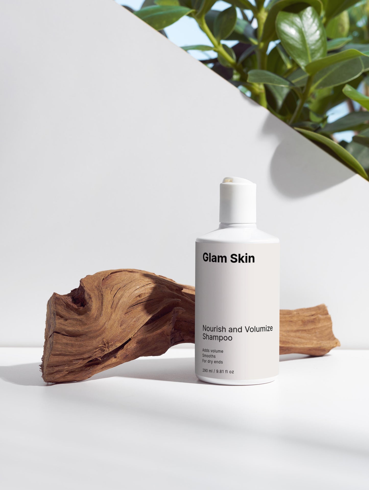 Nourishing and volumizing shampoo